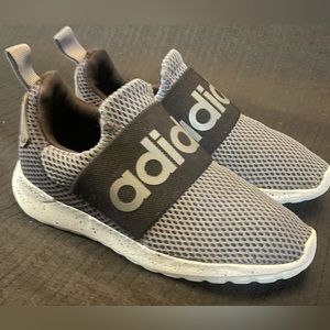 Adidas Youth Lite Racer Adapt 4.0 / Size 1 / Very Clean
